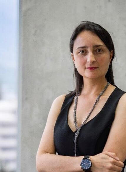 Pamela Navarro - Abogada Asociada Tributario